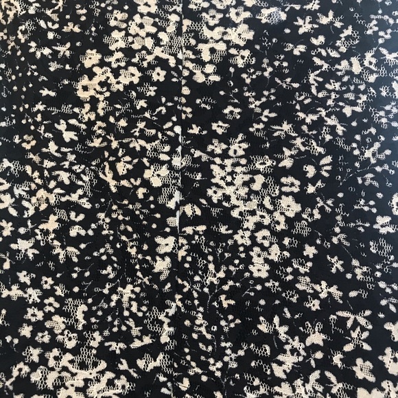 Flounce dress with navy and white detail - Picture 2 of 3